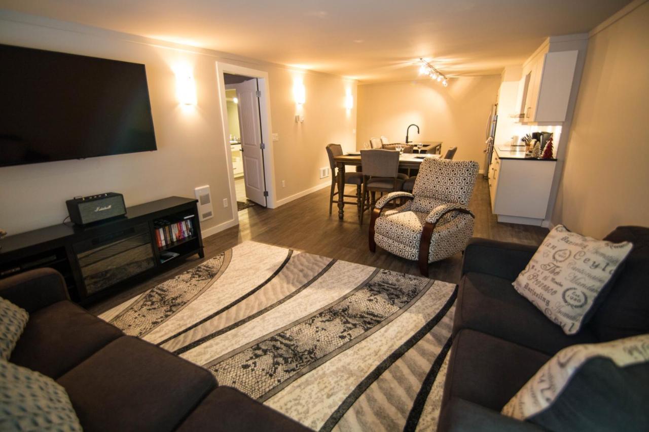 Clipperton Suite By Revelstoke Vacations Eksteriør bilde